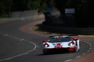 ALL FIVE FORD GTS PREPARED FOR MULTI-MANUFACTURER BATTLE ...